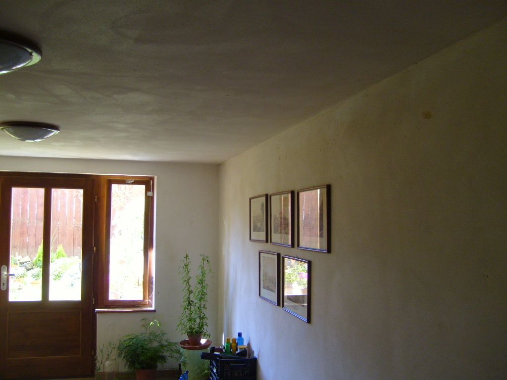 5. východ na dvůr